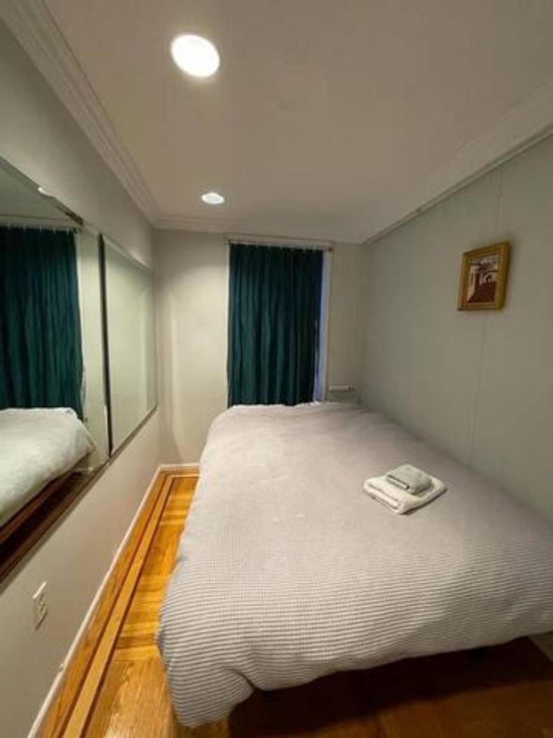 Homestay Friendly In Williamsburg Brooklyn